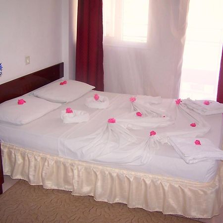 Villa Fortin Pension Kusadasi Bagian luar foto